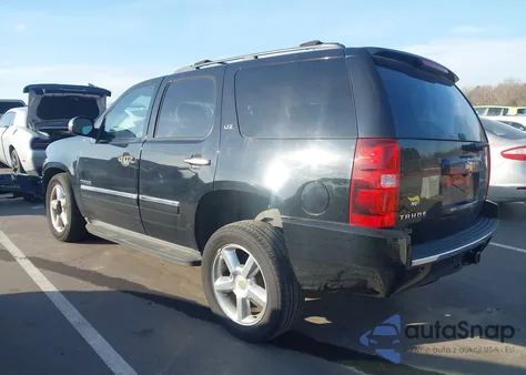 2011 Chevrolet Tahoe Ltz z USA, uszkodzony, nr VIN 1GNSKCE03BR229033